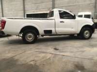Nissan NP300 Estacas 2020 2p L4/2.5 Man 2020 Nissan NP300 Estacas Venta Exteriores 4