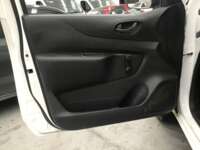 Nissan NP300 Estacas 2020 2p L4/2.5 Man 2020 Nissan NP300 Estacas Venta Interiores 1