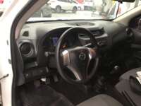 Nissan NP300 Estacas 2020 2p L4/2.5 Man 2020 Nissan NP300 Estacas Venta Interiores 12
