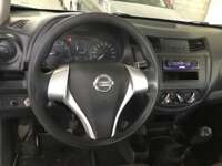 Nissan NP300 Doble Cabina 2018 4p S L4/2.5 Man A/A Paq. Seg. 2018 Nissan NP300 Doble Cabina Venta Interiores 1