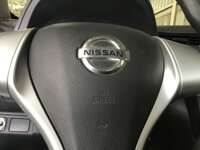 Nissan NP300 Doble Cabina 2018 4p S L4/2.5 Man A/A Paq. Seg. 2018 Nissan NP300 Doble Cabina Venta Interiores 8