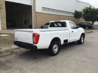 Nissan NP300 Pick Up 2020 2p L4/2.5 Man A/A 2020 Nissan NP300 Pick Up Venta Exteriores 5