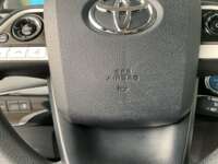 Toyota Prius 2018 5p Base Hibrido L4/1.8 Aut. 2018 Toyota Prius Venta Interiores 13