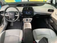 Toyota Prius 2018 5p Base Hibrido L4/1.8 Aut. 2018 Toyota Prius Venta Interiores 4