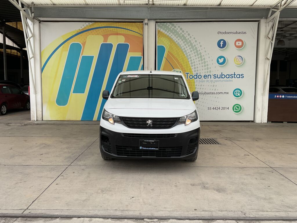 Peugeot Partner Maxi 2020 5p L4/1.6/T Diesel Man A/A 2020 Peugeot Partner Maxi Venta Exteriores 2