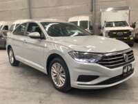 Volkswagen Jetta 2019 4p Comfortline L4/1.4/T Aut 2019 Volkswagen Jetta Venta Exteriores 3