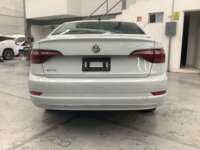 Volkswagen Jetta 2019 4p Comfortline L4/1.4/T Aut 2019 Volkswagen Jetta Venta Exteriores 6