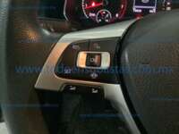 Volkswagen Jetta 2019 4p Comfortline L4/1.4/T Tiptronic 2019 Volkswagen Jetta Ingreso Interiores 6