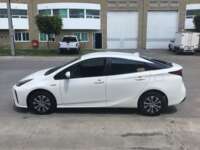 Toyota Prius 2021 5p Base Híbrido L4/1.8 ECT-i 2021 Toyota Prius Venta Exteriores 8