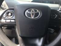 Toyota Prius 2021 5p Base Híbrido L4/1.8 ECT-i 2021 Toyota Prius Venta Interiores 8