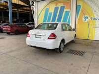Nissan Tiida 2017 4p Sedán Sense L4/1.8 Man 2017 Nissan Tiida Venta Exteriores 5