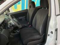 Nissan Tiida 2017 4p Sedán Sense L4/1.8 Man 2017 Nissan Tiida Venta Interiores 14