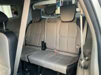 Kia Sedona 2019 5 pts EX 3.3L MPI, TA 6 Vel, A/C, VE, BA, BL, Tela, GPS, 8 pas. camara de reversa, f halogeno, RA 18 2019 Kia Sedona Venta Interiores 23