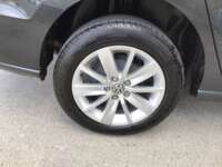 Volkswagen Vento 2018 4p Comfortline L4/1.6 Tiptronic 2018 Volkswagen Vento Venta Llantas 4