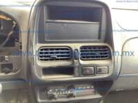 Nissan NP300 2011 4p Típica L4/2.4 Man A/A 20240110_171247380_iOS