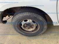 Nissan NP300 2011 4p Típica L4/2.4 Man A/A 20240110_171608426_iOS