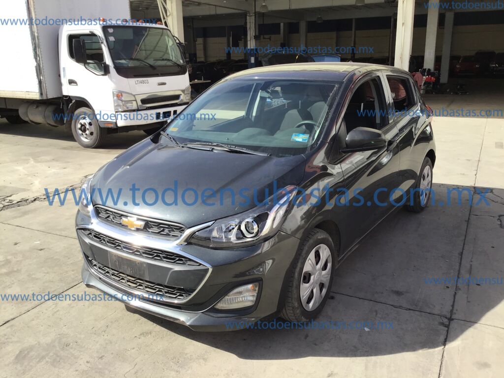 Chevrolet Spark 2021 5p LT L4/1.4 Man     IMG_2071