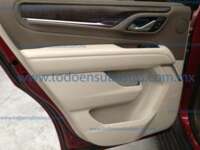 GMC Yukon 2021 5p Denali V8/6.2 Aut    IMG_1812