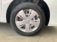 Nissan March 2022 5p Sense L4/1.6 Man            2022 Nissan March Venta Llantas 10