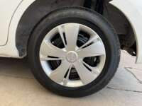 Nissan March 2022 5p Sense L4/1.6 Aut          2022 Nissan March Venta Llantas 4