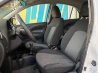 Nissan March 2022 5p Sense L4/1.6 Man            2022 Nissan March Venta Interiores 18