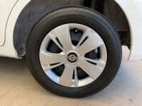 Nissan March 2022 5p Sense L4/1.6 Man            2022 Nissan March Venta Llantas 4