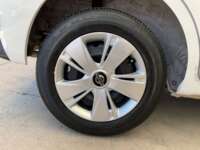 Nissan March 2022 5p Sense L4/1.6 Man            2022 Nissan March Venta Llantas 7