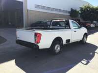 Nissan NP300 Frontier 2018 2p L4/2.5 Man A/A Paq. Seg. 2018 Nissan NP300 Pick Up Venta Exteriores 5