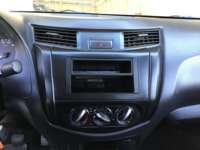 Nissan NP300 Frontier 2018 2p L4/2.5 Man A/A Paq. Seg. 2018 Nissan NP300 Pick Up Venta Interiores 3