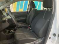 Nissan Versa 2022 4p Sense L4/1.6 Man 2022 Nissan Versa Venta Interiores 17