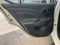 Nissan Versa 2022 4p Sense L4/1.6 Man 2022 Nissan Versa Venta Interiores 18