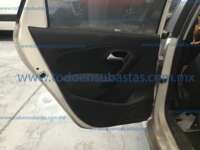 Volkswagen Polo 2021 5p Startline L4/1.6 Man 2021 Volkswagen Polo Ingreso Interiores 11