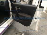Volkswagen Polo 2021 5p Startline L4/1.6 Man 2021 Volkswagen Polo Ingreso Interiores 14