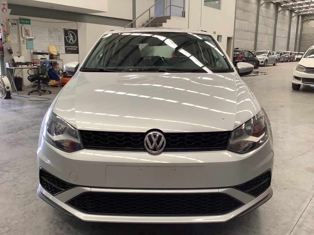 Volkswagen Polo 2021 5p Startline L4/1.6 Man 2021 Volkswagen Polo Venta Exteriores 2