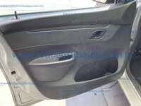 Renault Kwid 2022 5p Intens L3/1.0 Man IMG_3031
