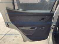 Renault Kwid 2022 5p Intens L3/1.0 Man IMG_3760