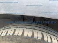 Renault Kwid 2022 5p Intens L3/1.0 Man IMG_3785