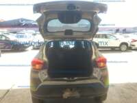 Renault Kwid 2022 5p Intens L3/1.0 Man IMG_2702