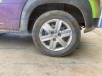 Renault Kwid 2022 5p Intens L3/1.0 Man IMG_2738