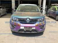 Renault Kwid 2022 5p Iconic L3/1.0 Man IMG_8409