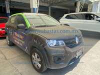 Renault Kwid 2022 5p Intens L3/1.0 Man IMG_3655