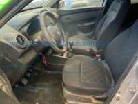 Renault Kwid 2022 5p Intens L3/1.0 Man IMG_3664