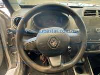 Renault Kwid 2022 5p Intens L3/1.0 Man IMG_3665