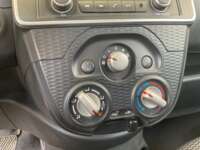 Nissan March 2022 5p Sense L4/1.6 Aut          2022 Nissan March Venta Interiores 8