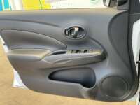 Nissan Versa 2022 4p Sense L4/1.6 Man 2022 Nissan Versa Venta Interiores 14