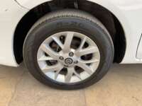 Nissan Versa 2022 4p Sense L4/1.6 Man 2022 Nissan Versa Venta Llantas 1