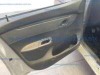 Renault Kwid 2022 5p Iconic L3/1.0 Man IMG_6543