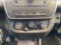 Renault Kwid 2022 5p Iconic L3/1.0 Man IMG_6550