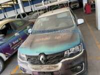 Renault Kwid 2022 5p Iconic L3/1.0 Man IMG_5723