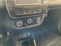 Renault Kwid 2022 5p Iconic L3/1.0 Man IMG_5735